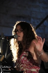 camilla battaglia 2